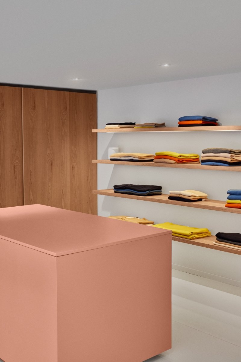 st. moritz store - extreme cashmere
